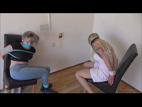 ❤️ Ferslave / fêstbûn en gagged / famke yn need ❤ Neuken op fy.liporno.ru ☑