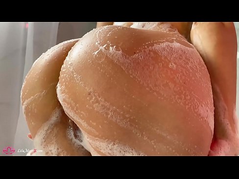❤️ Brunette masturbearet poesje mei Vibrator nei intens orgasme yn dûs ❤ Neuken op fy.liporno.ru ☑